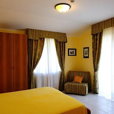 Colle Degli Olivi Snc Pension Assisi Buitenkant foto